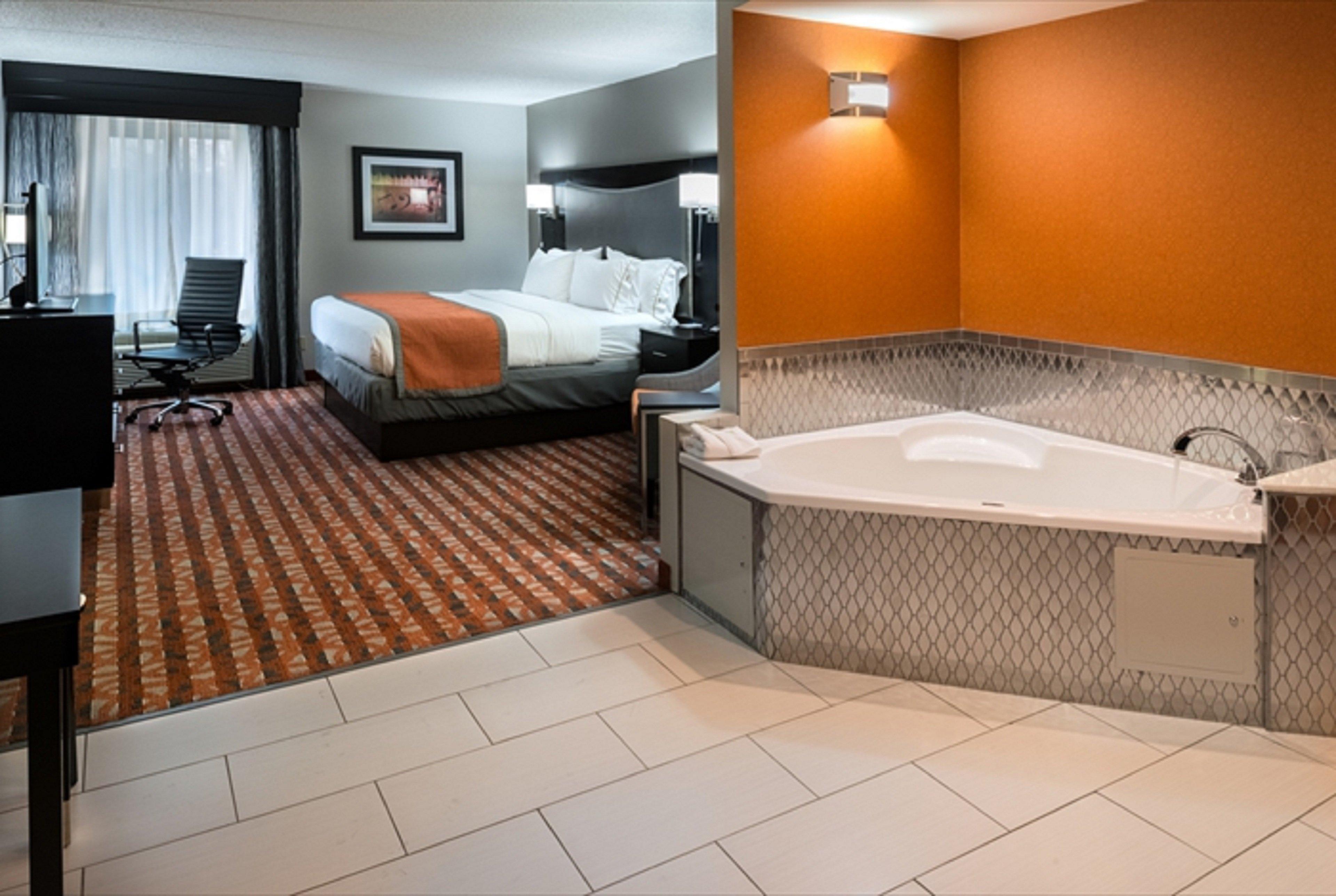 Holiday Inn Express & Suites Nashville Southeast - Antioch By Ihg Exterior photo